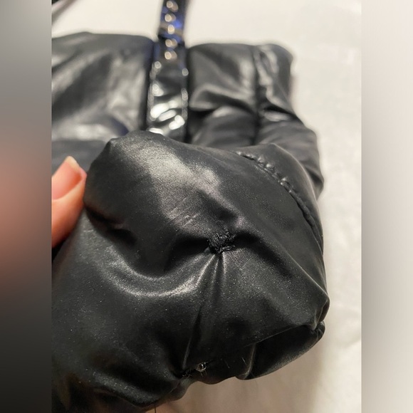 Large Black Puffer Nylon Padded Tote Handbag - Picture 12 of 13